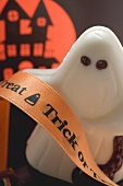 White chocolate ghost for Halloween