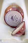 Red onion, cut into two pieces