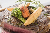 Sirloin steak with vegetables and rosemary