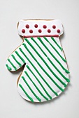 Iced Christmas biscuit (mitten)