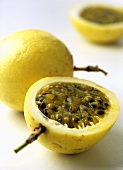 Passion fruit, whole and halved