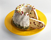 Ring cake with candied fruit for Christmas