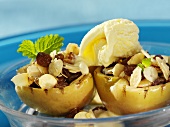 Grilled apples with nuts, raisins and vanilla ice cream