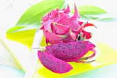 Pink-fleshed dragon fruit, whole fruit and pieces