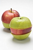 Apples composed of slices of Gala and Granny Smith apples