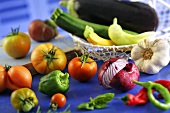 Various vegetables (tomatoes, pepper, onions, courgettes, etc)