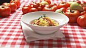 Fresh tomatoes and spaghetti with tomato sauce