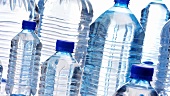 Plastik-Wasserflaschen