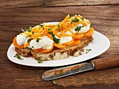Quark and carrots on bread