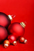 Christmas baubles of various sizes (red and yellow)