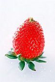 Einzelne Erdbeere freigestellt 