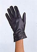 Schwarzer Riegel-Handschuh aus Lammnappa (9)