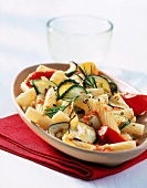 Rigatoni mit gegrillter Zucchini, Auberginen und Paprika