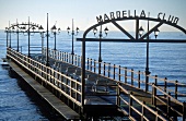 Seebrücke des Hotels "Marbella Club" Costa del Sol