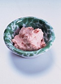 Taramasalata, Dorschrogen aus Zypern in Schale