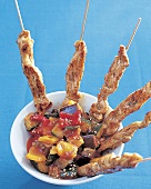 Puten-Sate mit Asia Ratatouille 