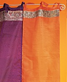Vorhänge in orange und Lila, mit Brokat-Bordüre, orientalischer Stil