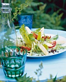 Spargel-Römersalat mit Wildreis, im Freien, aussen