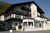 Zum Burgwirt Hotel mit Restaurant in Deggendorf Bayern Deutschland