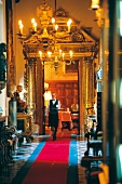 Eingang zum Restaurant im Schlosshotel  Kronberg bei Frankfurt