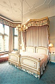 Suite im Schlosshotel Kronberg in Kronberg