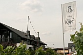 Ernst Karst und Sohn Weingut mit Weinverkauf Gästehaus Gutsschänke