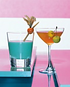 2 Cocktails in Cocktailgläsern After Dinner Drink