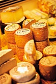 Verschiedene Sorten französischer Käse