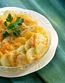 Kohlrabi gratin and potato in bowl