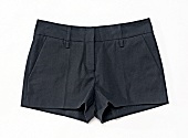 kurze dunkle Shorts 