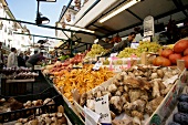 Obstmarkt Ort in Bozen Bolzano