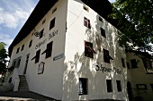 Vinothek Schwarz-Adler Restaurant in Kurtatsch Cortaccia sulla Strada del Vino
