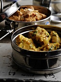 Indisch kochen,  Huhn in Mangosauce und in Mandelsauce
