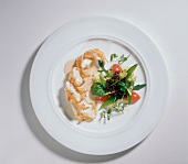 Shrimps, Languste mit Salat, Cocktailtomaten, Blattsalate