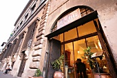 Le Bain Art Gallery Bar in Rom Roma