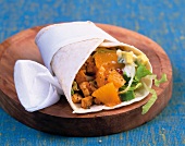 Vegetarisch, Tofu-Burritos mit Chili-Orangen-Salsa