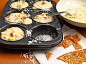 Muffins, Kokos-Muffins mit Se- sam und Mango zubereiten, Step 1
