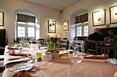 Hugenpöttchen Hugenpoettchen Restaurant Restaurant im Schlosshotel Hugenpoet