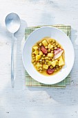 Pea soup with bacon and sausage (seen from above)