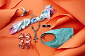 Accessoires, Schuhe, Tuch, Tasche, Sonnenbrille im Südsee Stil