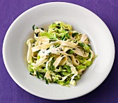 Vegetarisch, Tagliatelle mit Spitzkohl