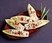 Fingerfood, Chicoréeblätter mit Ingwer-Käsecreme