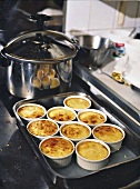 Crème Brûlée, Speise, Küche der Bouchon-Köchin Brigitte Josserand