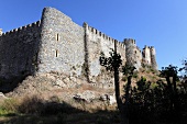 Anamur: Mamure Kalesi, Burg, Mauer, sonnig, Himmel blau
