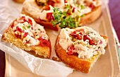 Gartenküche, Bruschetta mit Bohnencreme