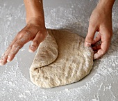 Brot, Teigstücke rund wirken, Step 3