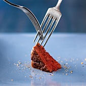 Dinner for Two, zwei Gabeln und ein Stück Rindfleisch