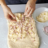 Brot, Füllung auf dem Teig verteilen, Step 5