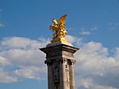 Paris: Seine, Pont Alexandre III, Säule
