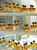Parfüm, Warenauslage von Guerlain ,X